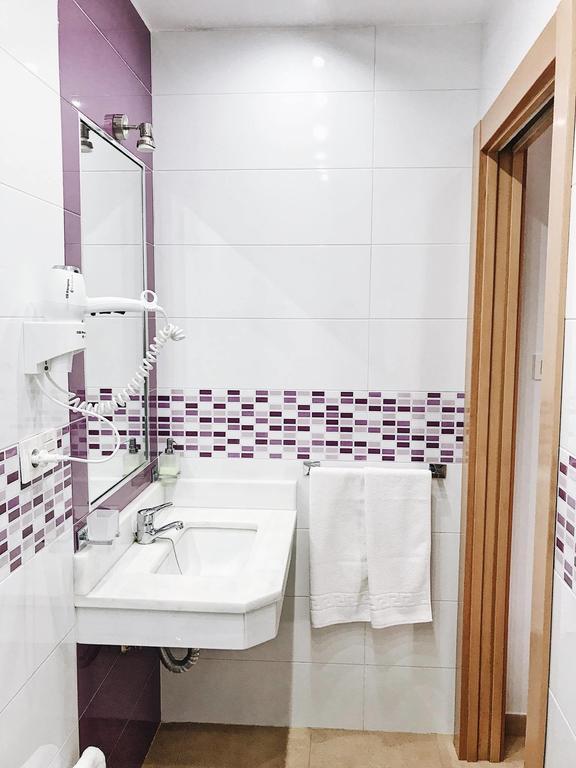 Casa Rural Via Del Tranvia La Zubia  Zewnętrze zdjęcie